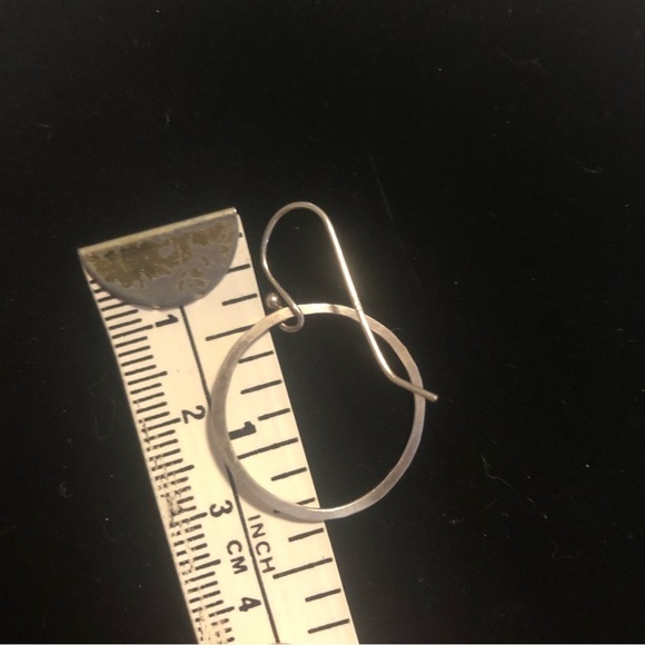 VTG Sterling Silver Hammered Design Circle Dangle Earrings Approx 1.2” - Picture 4 of 5
